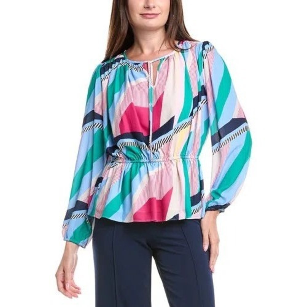 NWT Tahari Pleated Blouse / Size Small / MSRP‎ $88